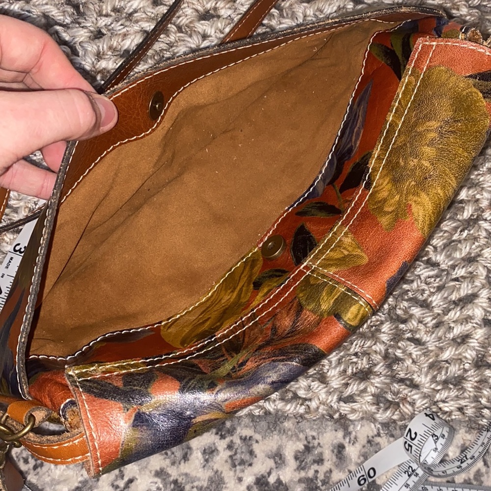 Patricia Nash Floral Leather Crossbody bag - Picture 3 of 14